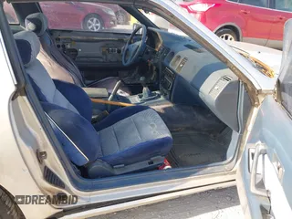 1987 Nissan 300ZX z VIN JN1HZ14S6HX214121, wystawiony jako IAAI lot #42204712 z przebiegiem 218 637 mil mil oraz . Historia ofert i sprzedaży dostępna na DreamBid. Obrazek 5.