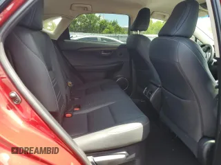 2017 Lexus NX 200t z VIN JTJYARBZ8H2054241, wystawiony jako Copart lot #56980475 z przebiegiem 97 173 mil mil oraz Szkoda całkowita • Salvage title. Historia ofert i sprzedaży dostępna na DreamBid. Obrazek 11.