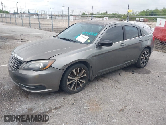 2013 Chrysler 200 Limited with VIN 1C3CCBCG9DN600778, listed as a IAAI auction lot 41946258 with 147,171 mi miles and . Bid and sale history available at carsss.com. Image 2.