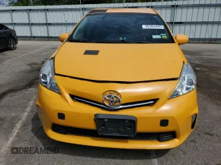 2013 Toyota Prius Two with VIN JTDZN3EU7D3257151, listed as a Copart auction lot 56364445 with 380,553 mi miles and Clean Title. Bid and sale history available at DreamBid. Image 5.