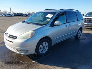 2004 Toyota Sienna XLE with VIN 5TDZA22C64S052274, listed as a IAAI auction lot 41279995 with 287,007 mi miles. Bid and sale history available at carsss.com. Image 2.