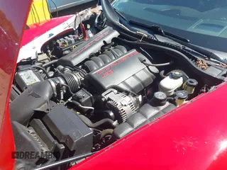 2006 Chevrolet Corvette z VIN 1G1YY36U765107185, wystawiony jako IAAI lot #42176318 z przebiegiem 104 807 mil mil oraz . Historia ofert i sprzedaży dostępna na DreamBid. Obrazek 10.