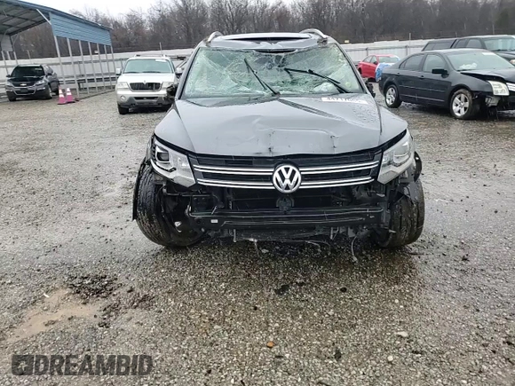 2016 Volkswagen Tiguan SE with VIN WVGAV7AX7GW561941, listed as a Copart auction lot 44717085 with Not provided miles and Salvage title. Bid and sale history available at DreamBid. Image 11.