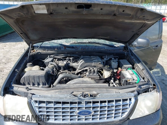 2005 Ford Explorer XLT с VIN 1FMZU63K55UB03289, выставлен на аукционе IAAI как лот 41921901 с пробегом 264 479 миль миль и . История ставок и продаж доступна на DreamBid. Изображение 10.