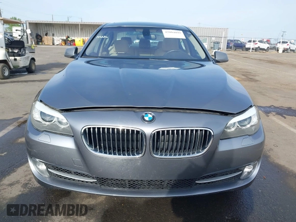 2012 BMW 5 Series 528i with VIN WBAXG5C53CDX04248, listed as a IAAI auction lot 42004099 with 197,776 mi miles. Bid and sale history available at carsss.com. Image 12.
