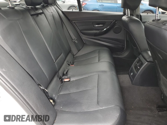 2013 BMW 3 Series 328i with VIN WBA3C1C53DF443745, listed as a Copart auction lot 62609435 with 137,573 mi miles and Salvage title. Bid and sale history available at DreamBid. Image 10.