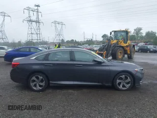 2018 Honda Accord EX-L z VIN 1HGCV1F54JA121134, wystawiony jako IAAI lot #42226157 z przebiegiem 50 888 mil mil oraz . Historia ofert i sprzedaży dostępna na DreamBid. Obrazek 13.