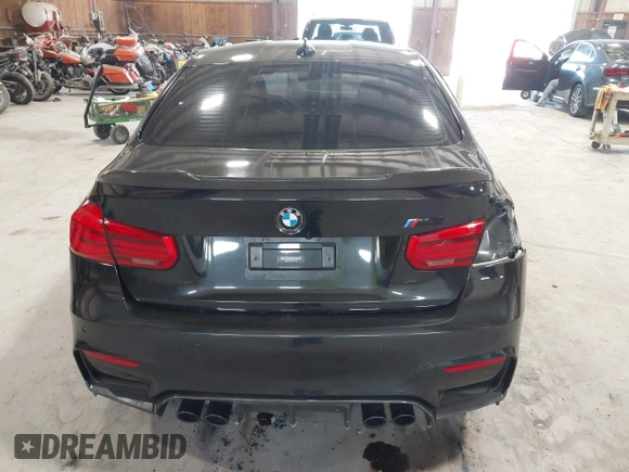 2017 BMW M3 z VIN WBS8M9C52H5G83686, wystawiony jako IAAI lot #42205796 z przebiegiem 51 956 mil mil oraz . Historia ofert i sprzedaży dostępna na DreamBid. Obrazek 16.