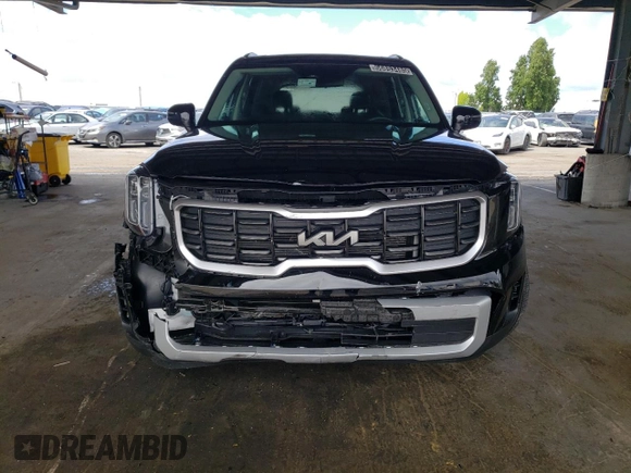 2025 Kia Telluride S with VIN 5XYP64GC6SG585586, listed as a Copart auction lot 56853485 with 12,252 mi miles and Salvage title. Bid and sale history available at DreamBid. Image 5.
