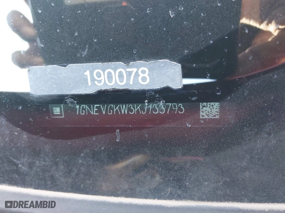 2019 Chevrolet Traverse LT Cloth with VIN 1GNEVGKW3KJ133793, listed as a IAAI auction lot 41668373 with 187,258 mi miles. Bid and sale history available at carsss.com. Image 9.