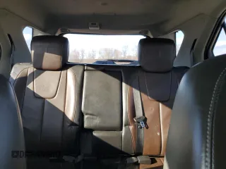 2010 Chevrolet Equinox LTZ z VIN 2CNALFEW9A6239966, wystawiony jako Copart lot #50201295 z przebiegiem 195 470 mil mil oraz Czysty tytuł • Clean title. Historia ofert i sprzedaży dostępna na DreamBid. Obrazek 10.