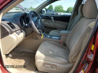 2010 Toyota Highlander with VIN 5TDBK3EH6AS008329, listed as a Copart auction lot 61506945 with 194,748 mi miles and Salvage title. Bid and sale history available at DreamBid. Image 7.