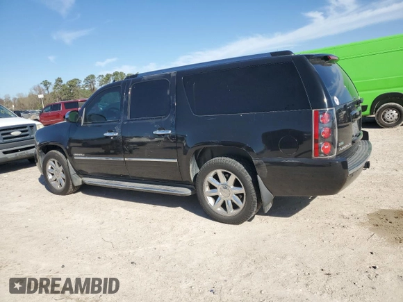 2012 GMC Yukon XL Denali with VIN 1GKS1MEFXCR300868, listed as a Copart auction lot 48139195 with 221,274 mi miles and Salvage Title. Bid and sale history available at carsss.com. Image 2.