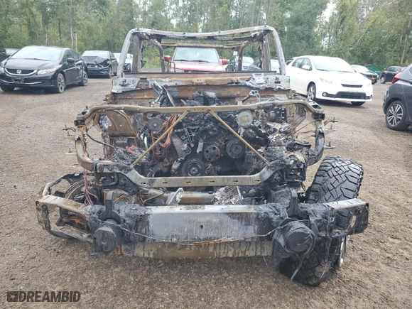 2019 Jeep Wrangler Unlimited Sahara with VIN 1C4HJXEG6KW562810, listed as a Copart auction lot 70303824 with 0 mi miles and Non Repairable. Bid and sale history available at carsss.com. Image 5.