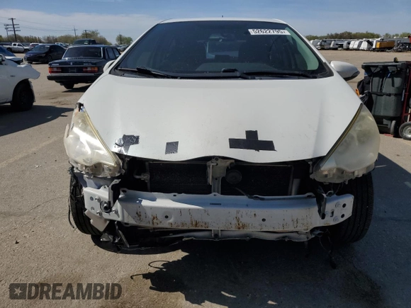 2013 Toyota Prius One with VIN JTDKDTB32D1549351, listed as a Copart auction lot 52622795 with 154,773 mi miles and Salvage Title. Bid and sale history available at DreamBid. Image 5.
