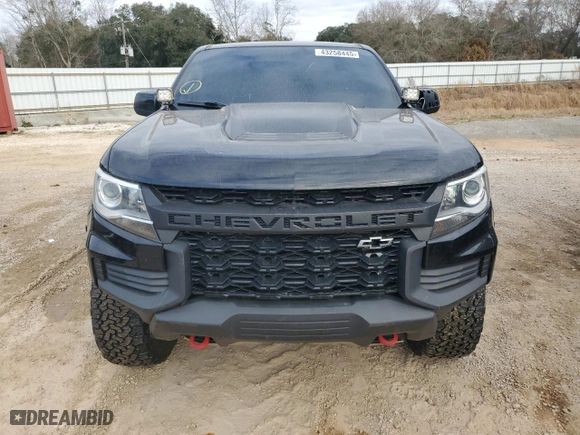 2021 Chevrolet Colorado 4WD ZR2 with VIN 1GCPTEE18M1178081, listed as a Copart auction lot 43258445 with 106,984 mi miles and Non Repairable. Bid and sale history available at carsss.com. Image 5.