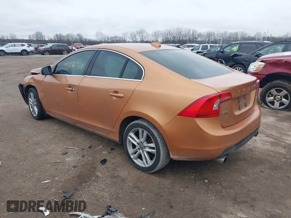 2012 Volvo S60 T5 z VIN YV1622FS8C2128644, wystawiony jako IAAI lot #41216738 z przebiegiem 189 651 mil mil oraz . Historia ofert i sprzedaży dostępna na DreamBid. Obrazek 3.