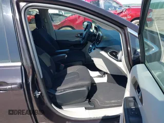 2017 Chrysler Pacifica Touring with VIN 2C4RC1DG7HR695171, listed as a IAAI auction lot 42230782 with 114,273 mi miles and . Bid and sale history available at DreamBid. Image 5.
