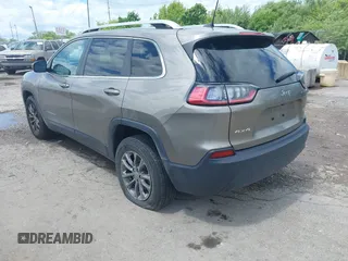 2020 Jeep Cherokee Latitude Plus with VIN 1C4PJMLB1LD569548, listed as a IAAI auction lot 42330117 with 37,897 mi miles and . Bid and sale history available at DreamBid. Image 3.