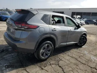 2025 Nissan Rogue SV with VIN 5N1BT3BAXSC810384, listed as a Copart auction lot 54166065 with 4,757 mi miles and Clean Title. Bid and sale history available at DreamBid. Image 3.