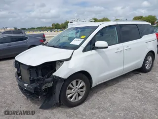 2016 Kia Sedona LX with VIN KNDMB5C15G6132532, listed as a IAAI auction lot 41965615 with 120,491 mi miles. Bid and sale history available at carsss.com. Image 18.