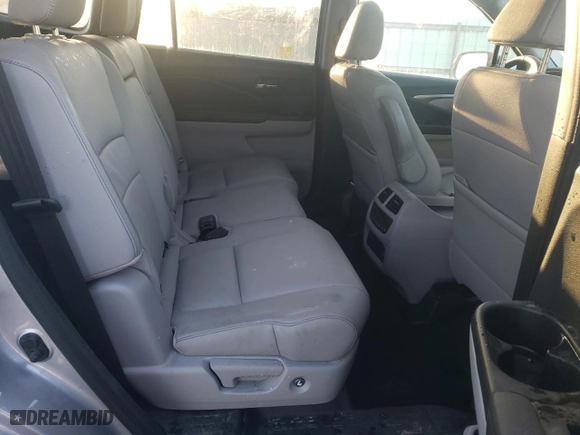 2019 Honda Pilot EX-L with VIN 5FNYF5H5XKB016547, listed as a Copart auction lot 45679445 with 25,334 mi miles and Salvage Title. Bid and sale history available at carsss.com. Image 11.