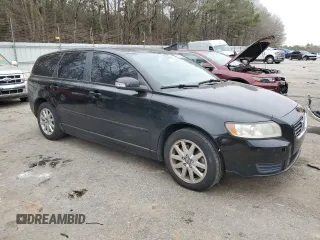 2008 Volvo V50 2.4L with VIN YV1MW382X82380434, listed as a Copart auction lot 88919895 with 134,856 mi miles and Salvage Title. Bid and sale history available at carsss.com. Image 4.