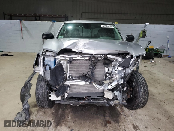 2019 Toyota Tacoma SR with VIN 5TFSX5EN9KX070404, listed as a Copart auction lot 43304235 with 14,867 mi miles and Salvage title. Bid and sale history available at DreamBid. Image 5.
