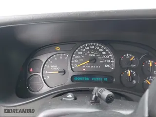 2006 Chevrolet Silverado 1500 LT1 with VIN 1GCEC19V96Z182898, listed as a IAAI auction lot 41135457 with 152,973 mi miles. Bid and sale history available at carsss.com. Image 7.