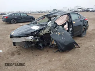 2014 Honda Civic LX z VIN 19XFB2F55EE228884, wystawiony jako IAAI lot #41411520 z przebiegiem Nie podano mil oraz . Historia ofert i sprzedaży dostępna na DreamBid. Obrazek 17.