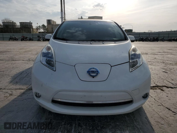 2015 Nissan LEAF SV with VIN 1N4AZ0CP2FC305774, listed as a Copart auction lot 50722495 with 64,142 mi miles and Salvage Title. Bid and sale history available at carsss.com. Image 5.