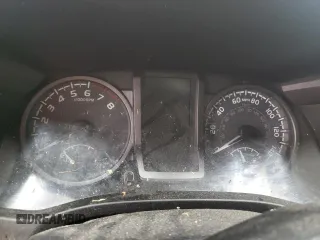 2017 Toyota Tacoma SR5 z VIN 3TMCZ5AN3HM087489, wystawiony jako Copart lot #53017955 z przebiegiem Nie podano mil oraz Szkoda całkowita • Salvage title. Historia ofert i sprzedaży dostępna na DreamBid. Obrazek 9.