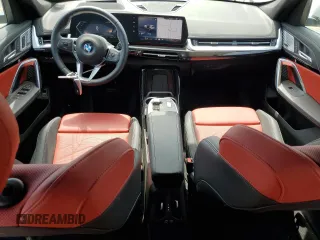 2024 BMW X1 xDrive28i с VIN WBX73EF0XR5Z53148, выставлен на аукционе Copart как лот 55283615 с пробегом 8 907 миль миль и Списание • Salvage title. История ставок и продаж доступна на DreamBid. Изображение 8.
