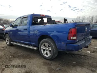 2015 Ram 1500 Sport z VIN 1C6RR7HT5FS652668, wystawiony jako Copart lot #46020945 z przebiegiem 132 357 mil mil oraz Szkoda całkowita • Salvage title. Historia ofert i sprzedaży dostępna na DreamBid. Obrazek 2.