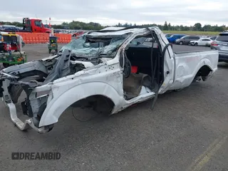 2016 Ford Super Duty F-250 SRW XL with VIN 1FTBF2A68GED00498, listed as a IAAI auction lot 40550532 with 1 mi miles. Bid and sale history available at carsss.com. Image 6.