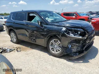 2024 Mitsubishi Outlander ES with VIN JA4J3UA8XRZ025594, listed as a Copart auction lot 58272784 with 7,901 mi miles and Salvage Title. Bid and sale history available at carsss.com. Image 4.