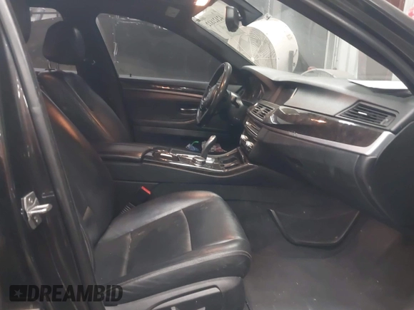 2015 BMW 5 Series 535i with VIN WBA5B1C50FD922067, listed as a IAAI auction lot 42121812 with 146,205 mi miles and . Bid and sale history available at carsss.com. Image 5.
