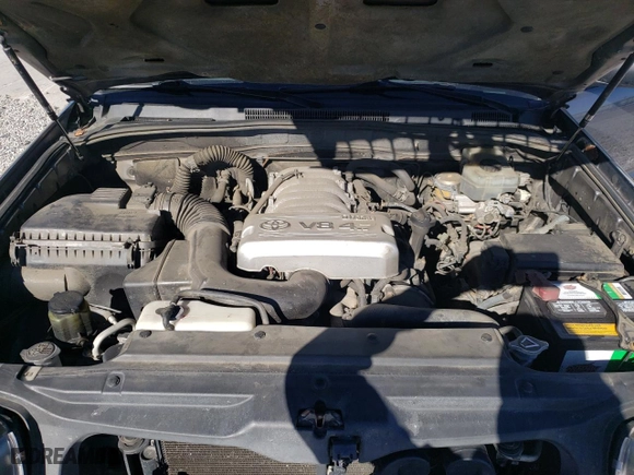 2004 Toyota 4Runner Limited with VIN JTEBT17R940039861, listed as a Copart auction lot 46972365 with 232,865 mi miles and Salvage Title. Bid and sale history available at carsss.com. Image 13.