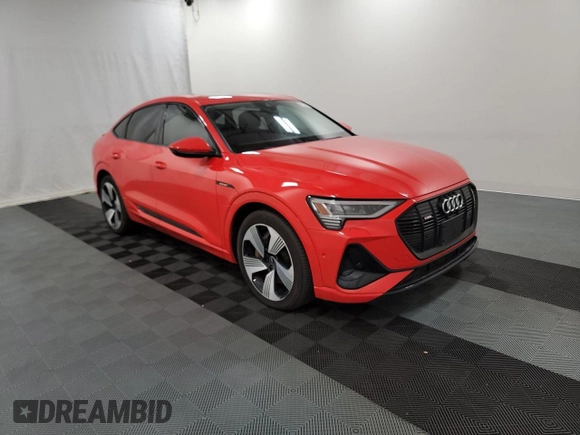 2021 Audi e-tron Sportback Prestige z VIN WA13AAGEXMB030421, wystawiony jako Copart lot #58747825 z przebiegiem 55 896 mil mil oraz Tytuł czysty. Historia ofert i sprzedaży dostępna na DreamBid. Obrazek 1.