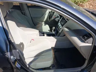 2007 Toyota Camry CE with VIN 4T1BE46K97U168874, listed as a IAAI auction lot 41784810 with 224,685 mi miles. Bid and sale history available at carsss.com. Image 5.