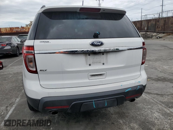 2014 Ford Explorer XLT z VIN 1FM5K7D85EGA32932, wystawiony jako Copart lot #52799695 z przebiegiem 135 670 mil mil oraz Szkoda całkowita • Salvage title. Historia ofert i sprzedaży dostępna na DreamBid. Obrazek 6.
