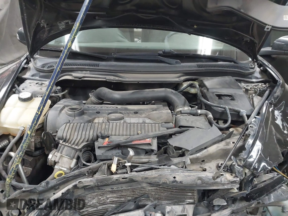 2009 Volvo C30 with VIN YV1MK672592145939, listed as a IAAI auction lot 41850736 with 66,988 mi miles and . Bid and sale history available at DreamBid. Image 10.