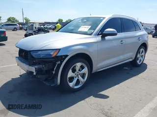 2021 Audi Q5 Premium Plus z VIN WA1BAAFY6M2130653, wystawiony jako IAAI lot #42138199 z przebiegiem 42 127 mil mil oraz . Historia ofert i sprzedaży dostępna na DreamBid. Obrazek 18.