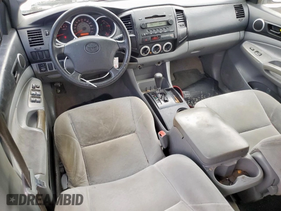 2007 Toyota Tacoma PreRunner z VIN 3TMJU62N27M036493, wystawiony jako Copart lot #59176245 z przebiegiem 268 588 mil mil oraz Szkoda całkowita • Salvage title. Historia ofert i sprzedaży dostępna na DreamBid. Obrazek 8.