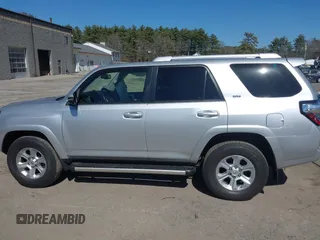 2018 Toyota 4Runner SR5 with VIN JTEBU5JR2J5581170, listed as a IAAI auction lot 41839275 with 60,212 mi miles and . Bid and sale history available at DreamBid. Image 14.