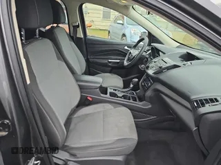 2017 Ford Escape SE with VIN 1FMCU9GD4HUB25615, listed as a Copart auction lot 86084664 with 106,034 mi miles and Clean Title. Bid and sale history available at carsss.com. Image 5.