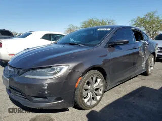 2015 Chrysler 200 S with VIN 1C3CCCBB3FN667567, listed as a Copart auction lot 66329245 with 88,032 mi miles and Clean title. Bid and sale history available at DreamBid. Image 1.
