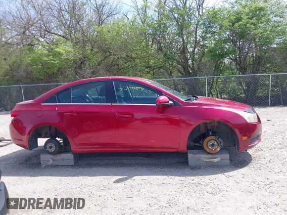 2014 Chevrolet Cruze 1LT with VIN 1G1PC5SB0E7440115, listed as a IAAI auction lot 42075724 with 115,813 mi miles and . Bid and sale history available at DreamBid. Image 14.