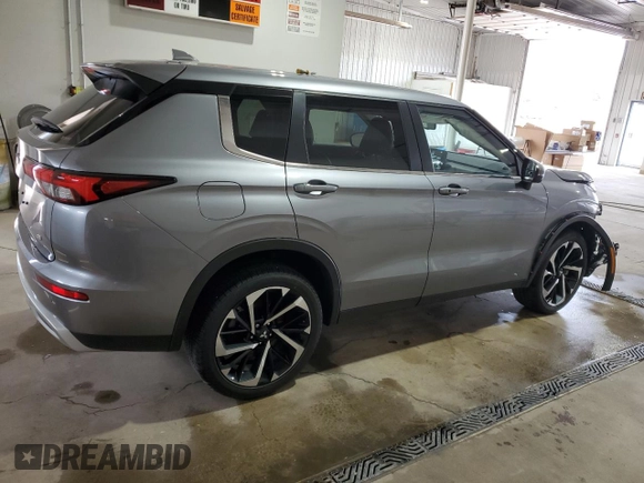 2023 Mitsubishi Outlander SE z VIN JA4J4UA86PZ057243, wystawiony jako Copart lot #53845105 z przebiegiem 8 628 mil mil oraz Szkoda całkowita • Salvage title. Historia ofert i sprzedaży dostępna na DreamBid. Obrazek 3.