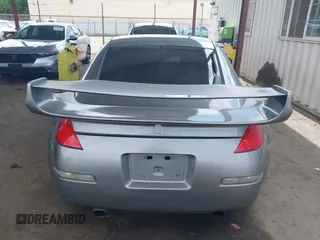 2006 Nissan 350Z Grand Touring with VIN JN1AZ34D56M310867, listed as a IAAI auction lot 42053867 with 215,514 mi miles. Bid and sale history available at carsss.com. Image 16.